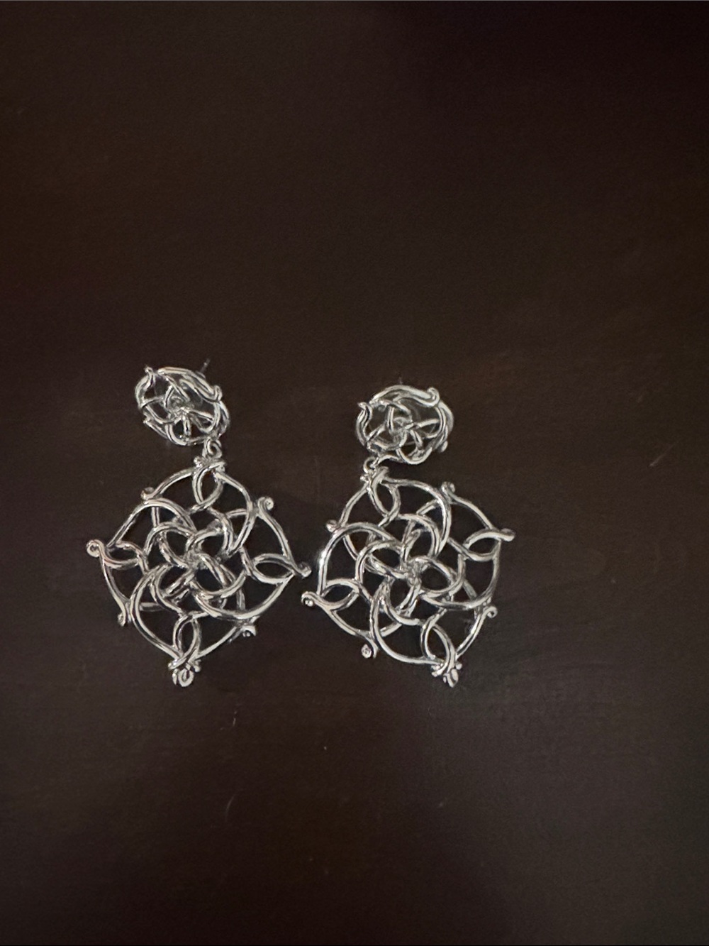 Kendra Scott Silver Openwork Filigree Drop Earrings